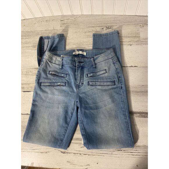 Bcbgenaration Jeans Women’s Size 23 6 Zipper Pockets Zipper Ankle Flat 13” In 28 - Picture 1 of 6